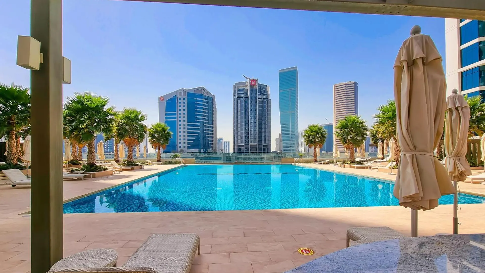 Aparthotel Downtown Ultra Luxury - Studio Suite - 5 Star Hotel Facilities- 15 Min Walk To Dubai Fountain