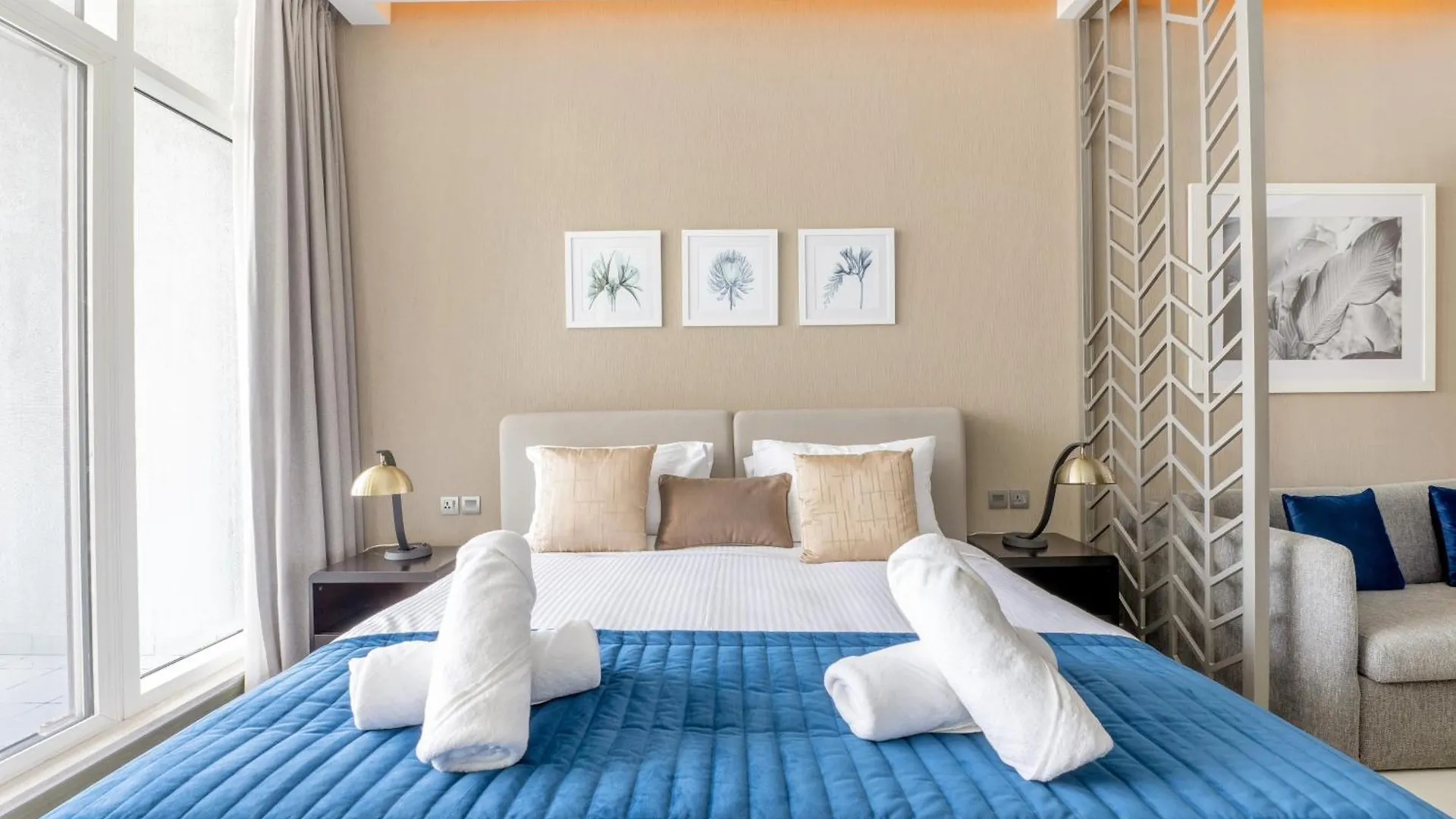 Downtown Ultra Luxury - Studio Suite - 5 Star Hotel Facilities- 15 Min Walk To Dubai Fountain Aparthotel