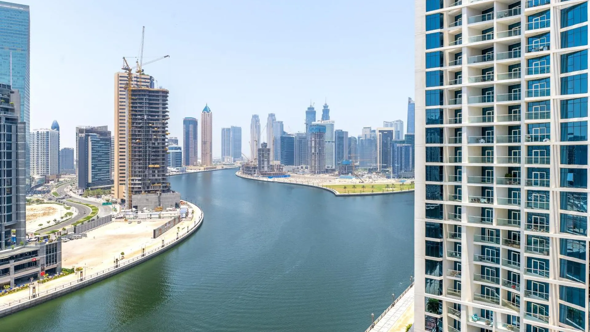 Downtown Ultra Luxury - Studio Suite - 5 Star Hotel Facilities- 15 Min Walk To Dubai Fountain